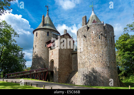 Castell Coch oder rote Burg, viktorianische Unsinnigkeit, entworfen von William Burges für die 3. Marquess of Bute Stockfoto