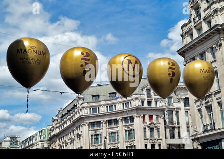 London, UK. 27. Juli 2014. Magnum feiert 25 Jahre, Regent Street autofreien Sonntage im Juli Event, Regent Street, London, England, UK Credit: Keith Erskine/Alamy Live News Stockfoto