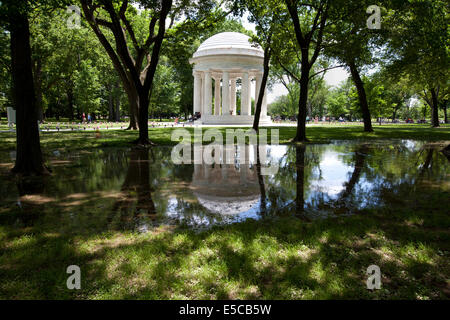 WASHINGTON D.C. - 25. Mai 2014: The District Of Columbia War Memorial erinnert an die Bürgerinnen und Bürger des District Of Columbia, die s Stockfoto