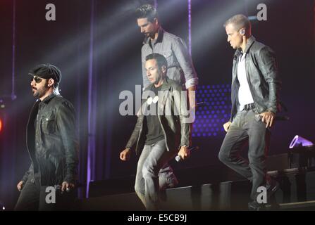 Danzig, Polen 27. Juli 2014 Backstreet Boys Gruppe führt live auf der Bühne in der Sporthalle der ERGO Arena in Danzig. Bildnachweis: Michal Fludra/Alamy Live-Nachrichten Stockfoto