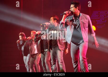 Danzig, Polen 27. Juli 2014 Backstreet Boys Gruppe führt live auf der Bühne in der Sporthalle der ERGO Arena in Danzig. Bildnachweis: Michal Fludra/Alamy Live-Nachrichten Stockfoto