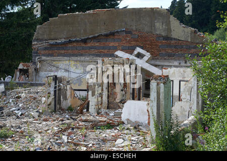 Verlassenes Haus abgerissen Stockfoto