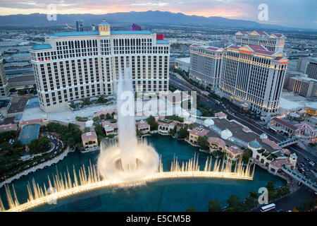 Das Luxushotel Bellagio Casino und Brunnen auf dem Las Vegasstreifen in Paradies, Nevada. Stockfoto