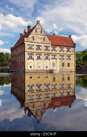 Burg Hülshoff Schloss, Geburtsort der Dichterin Annette von Droste-Hülshoff, Havixbeck, Münsterland, Nordrhein-Westfalen Stockfoto