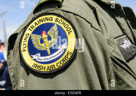 Schulter-Patch eines Soldaten von einem Trainer in der Irish Air Corps Flying Training School Stockfoto