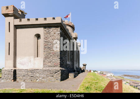 Der Graben (Motte), Donaghadee in 1818 zum Speichern von Sprengstoffen verwendet in den Bau des Hafens gebaut. Stockfoto