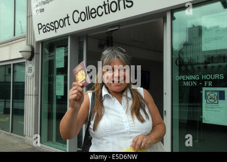 London, UK. 28. Juli 2014. Reisepass-Büro-Streik nicht beißen wie Sammlungen wie gewohnt weitergehen. Bildnachweis: JOHNNY ARMSTEAD/Alamy Live-Nachrichten Stockfoto