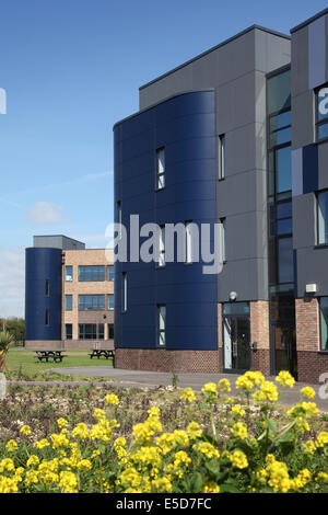Die neuen Gebäude an der Lttlehampton Akademie, eine neue Schule dienen Littlehampton, West Sussex, UK. Im Juni 2012 abgeschlossen Stockfoto