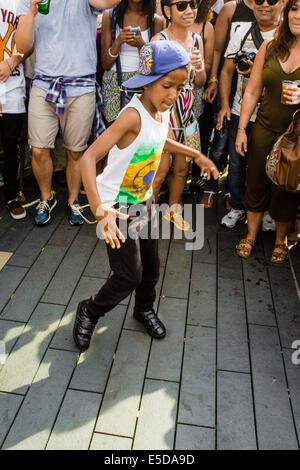 Street Tanz auf städtischen Southbank Block Party, London, UK Stockfoto