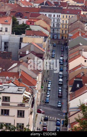 Prag Zizkov Bezirk, typische städtische Zersiedelung Stockfoto