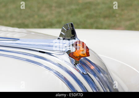 1951 Pontiac Chieftain, amerikanische Oldtimer Classic Stockfoto