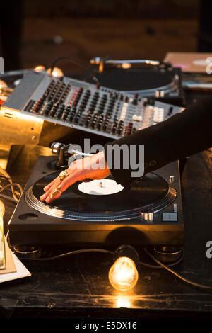 DJ-Equipment in einem club Stockfoto