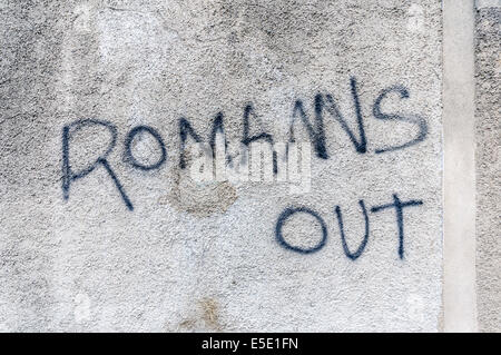 Belfast, Nordirland. 29. Juli 2014. Graffiti, sagen 'Römer [sic],' Spraypainted auf einer Wand in Belfast. Bildnachweis: Stephen Barnes/Alamy Live-Nachrichten Stockfoto