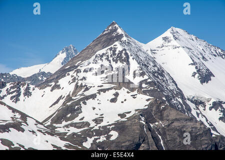 Berggipfel der Großglockner-Gruppe in Österreich Stockfoto