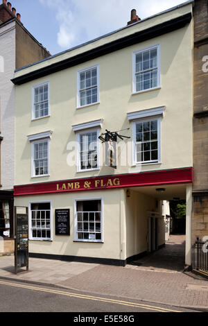 Das Lamm und Fahne Public House in der Stadt Oxford UK - The Inklings literarische Gruppe trafen sich hier, und es wurde von Thomas Hardy verwendet. Stockfoto