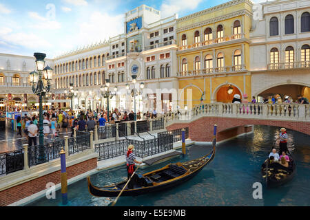 Italienischer Stil Gondel in The Venetian Resort Hotel Casino Resort gelegen Ostseite des Las Vegas Strip im Paradies, Stockfoto