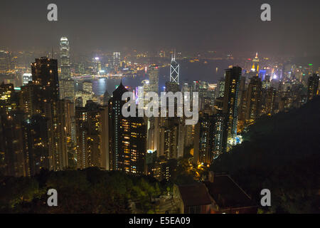 CHINA HONGKONG BEI NACHT PANORAMA Stockfoto