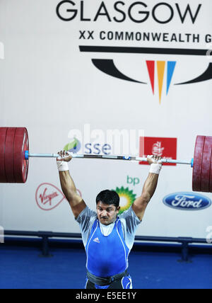 Glasgow, Schottland. 29. Juli 2014. Chandrakant Mali von Indien konkurriert die Männer 94kg Finale der Gewichtheber bei den 2014 Glasgow Commonwealth Games in Glasgow, Schottland am 29. Juli 2014. Chandrakant Mali gewann die Bronzemedaille. Bildnachweis: Han Yan/Xinhua/Alamy Live-Nachrichten Stockfoto