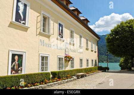ST. GILGEN, Österreich - 1. Juli: Mozartwohnung - der Ort, wo Mozart Mutter, Anna Maria Pertl geboren wurde, und seine Schwester, Ma Stockfoto