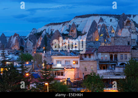 Blick auf die Stadt Göreme, Kappadokien, zentrale Anatolia Region, Anatolien, Türkei Stockfoto