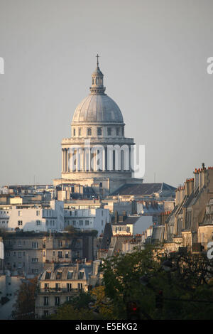 Frankreich, paris 13, Place d'italie, Perspective sur l'Avenue des Gobelins et le Pantheon, Stockfoto