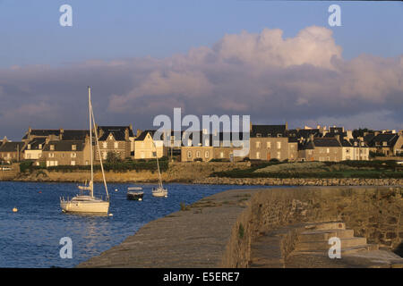 Frankreich, Bretagne, finistere nord, pays du leon, Roscoff, Hafen, bateaux, peche, plaisance, Quais, digue, Stockfoto