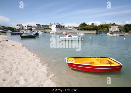 Frankreich, Bretagne, Finistere sud, pays bigouden, lesconil, plage, petits bateaux, Stockfoto