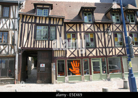 Frankreich, Haute Normandie, Seine maritim, rouen, maisons a Pans de bois, Colombages, rue Martainville, aiter Saint maclou, aiter Saint maclou Stockfoto