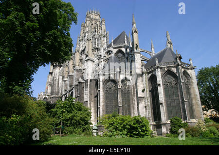 Frankreich, Haute Normandie, Seine maritim, rouen, eglise abbatiale Saint ouen, chevet, edifice religieux, jardin, Stockfoto