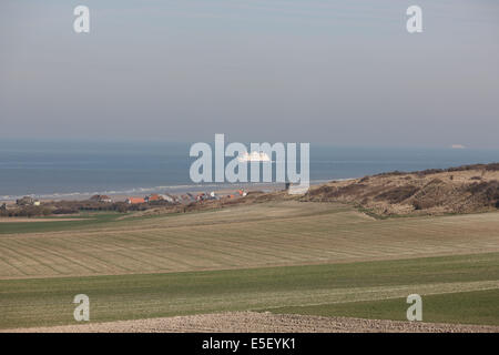 Frankreich, Region nord, pas de calais, cote d'opale, sangatte, Fähre seafrance, Hafen de calais, champs, Landwirtschaft Stockfoto