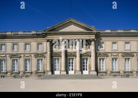 Frankreich, Region picardie, oise, compiegne, Schloss, Napoleon, Kolonnes, Portique, Fassade cote jardin, Portique, connes, traveees, Fronton, Stockfoto