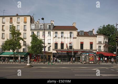 Frankreich, Ile de France, paris 13e, Angle entre Avenue d'italie et rue de tolbiac, Alignement, Silhouetten, Stockfoto