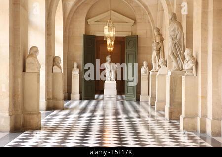 Frankreich, ile de france, yvelines, versailles, Chateau de versailles, aile du midi, Arcade de pierre, longeant la salle marengo, Stockfoto