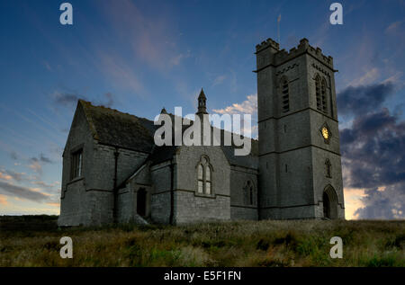 St. Helena Kirche bei Sonnenuntergang, Lundy Island, Devon Stockfoto