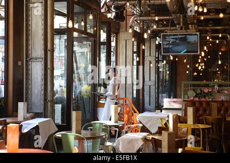 Frankreich, ile de france, pariser 10e-Viertel, 32 Boulevard poissonniere, Bar, le brebant, Terrasse, Salle, Café Datum: 2011-2012 Stockfoto