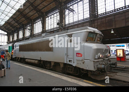 SNCF (Société Nationale des Chemins de Fer Français; "Nationale Gesellschaft der französischen Eisenbahnen" oder "French National Railway Company") Stockfoto