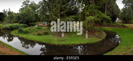 Der Schweizer Garten an der Shuttleworth Collection, wenig Warden, Biggleswade, Bedfordshire, England, Vereinigtes Königreich. 28. Juli 2014 Stockfoto