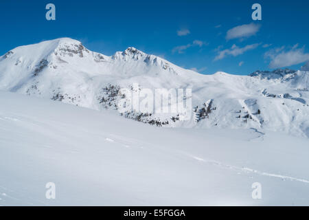 Berge mit Schnee in Gesamte10, Alpen, Italien Stockfoto