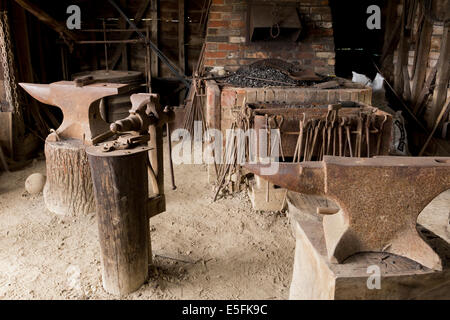 Schmiede im Museum von East Anglian Leben, Suffolk Stockfoto