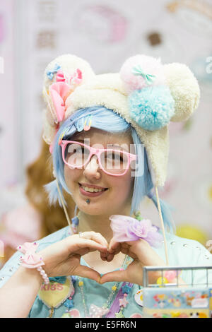 LONDON, ENGLAND weibliche Cosplayer bei Hyper Japan in Earls Court. Stockfoto