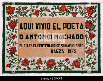 Haus, wo er den Dichter Antonio Machado lebte - Fliesen, Baeza, Jaen-Provinz, Region von Andalusien, Spanien, Europa Stockfoto