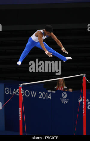 Glasgow, Schottland. 30. Juli 2014. Glasgow Commonwealth Games, Tag 7 von siehe Hydro, Gymnastik. Herren Allround-Finale. Gold nach England's Max Whitlock mit insgesamt 90.631. Silber ging an Schottlands Daniel Keatings mit einer Punktzahl von 88.298 und Bronze erhielt Englands Nil Wilson mit einer Punktzahl von 87.965. Bildnachweis: Aktion Plus Sport/Alamy Live-Nachrichten Stockfoto