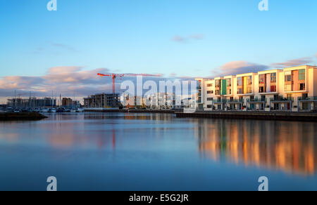 Portishead Marina in der Abenddämmerung. Stockfoto