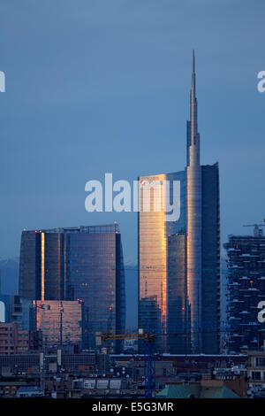 Moderne Wolkenkratzer in Porta Nuova und Unicredit Tower, Mailand, Italien Stockfoto