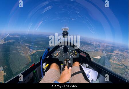 Cockpit im Flug eines Segelflugzeugs französische Flugzeug Sirene C-30s Edelweiss, Frankreich Stockfoto