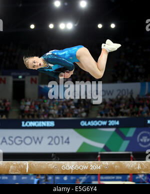 SSE Hydro Glasgow Schottland 30. Juli 2014. Commonwealth Games Tag 7.  Mehrkampf Frauen Gerätturnen Finale. Tierbeobachtungen schwarz können während ihr Strahl-Routine.  Tierbeobachtungen auf eine Medaille beenden 4. Kredit nur verpasst: ALAN OLIVER/Alamy Live News Stockfoto