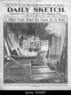 1914 daily Sketch Titelseite Berichterstattung der Bombarbment von Scarborough, Hartlepool & Whitby durch Kreuzer der Kriegsmarine Stockfoto