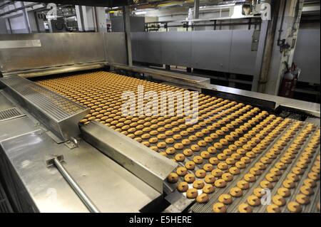 Novara (Italien), Pavesi Pflanze (Barilla-Gruppe), Produktionslinie von Keksen Stockfoto