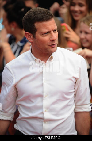 London, England, Vereinigtes Königreich. 1. August 2014. Dermot O'Leary kommt bei "X Factor - Castings London Arena" in der SSE Wembley Arena. Bildnachweis: Ferdaus Shamim/ZUMA Draht/Alamy Live-Nachrichten Stockfoto