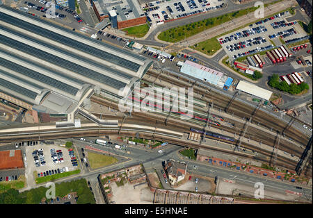 Piccadilly Station aus der Luft, Manchester City Centre, Nord-West-England, UK Stockfoto